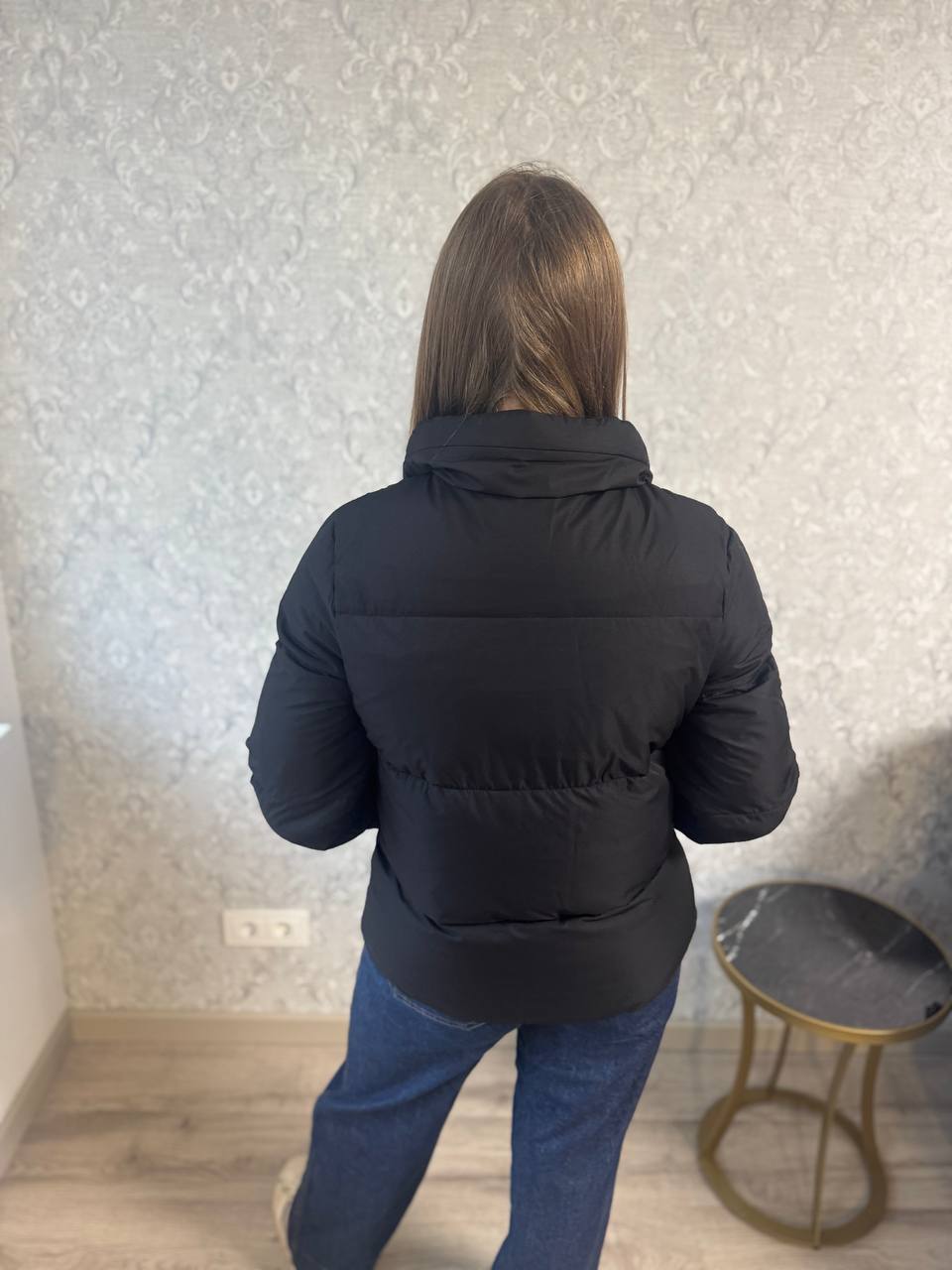 Juoda klasika – trumpa dygsniuota striukė 🖤